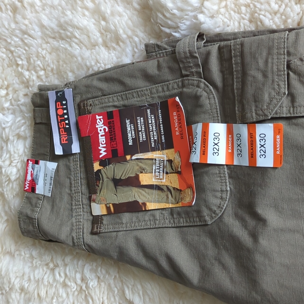 Wrangler Riggs Workwear Pants - Picture 15 of 15